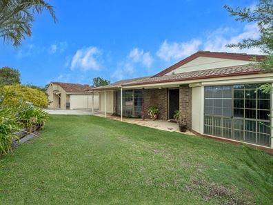14 Broadhurst Crescent, Bateman WA 6150