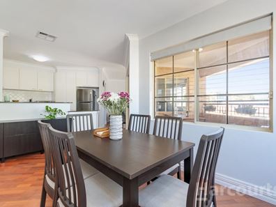 21/2 Plaistow Street, Joondalup WA 6027