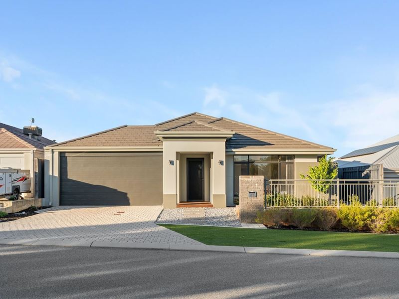 12 Forsyth Grange, Ellenbrook WA 6069