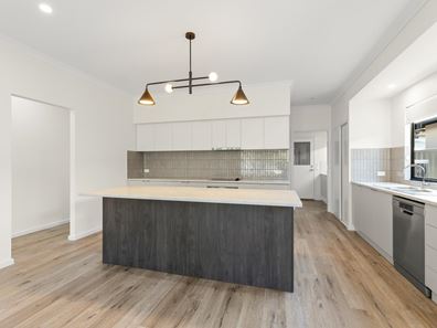 18 Spoonbill Avenue, Djugun WA 6725