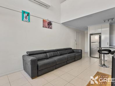35 Boundary Road, Dudley Park WA 6210