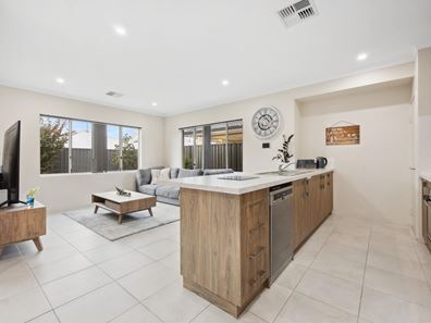 58 Greensand Promenade, Treeby WA 6164