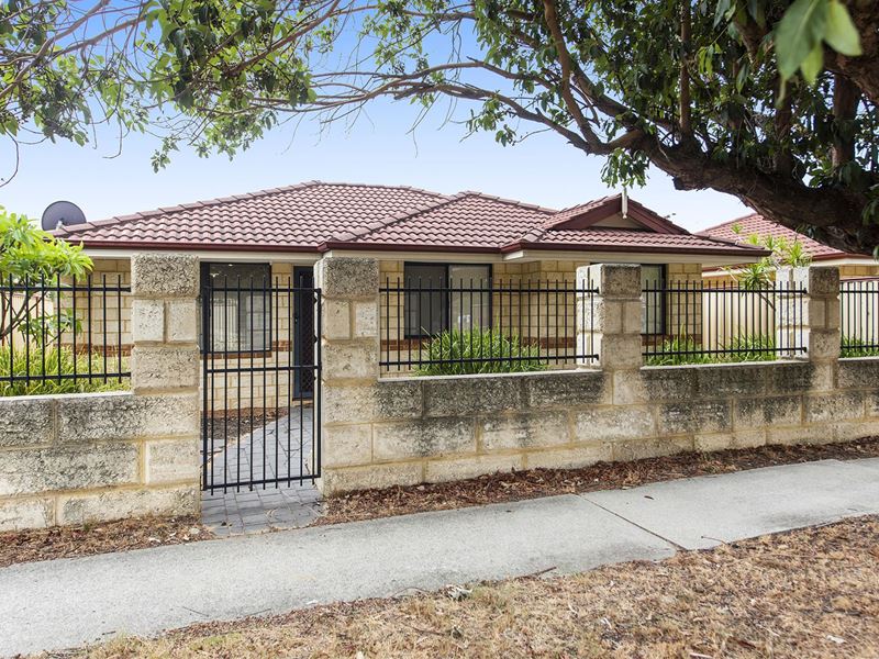 8/6 Gold Court, Maddington WA 6109