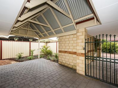 8/6 Gold Court, Maddington WA 6109