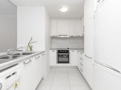 Unit 211/7 Streatham St, Beckenham WA 6107