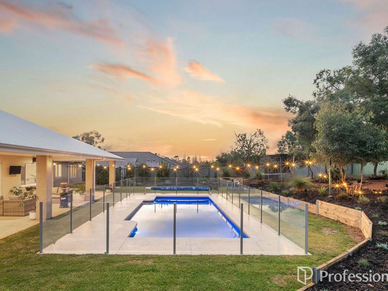 9 Rooth Road, Lesmurdie WA 6076
