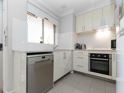 5/69 Salisbury, Bedford WA 6052