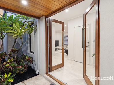 12 Kensington Avenue, Dianella WA 6059