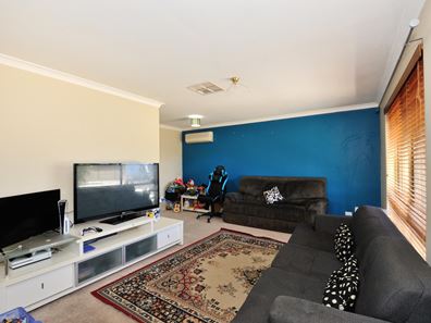 128 Alcock Street, Maddington WA 6109