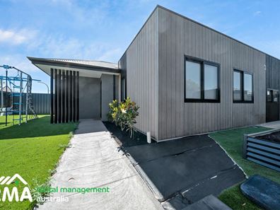 65 Asteroid Way, Carlisle WA 6101