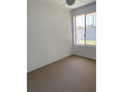 10 Scrubbird Court, Greenfields WA 6210