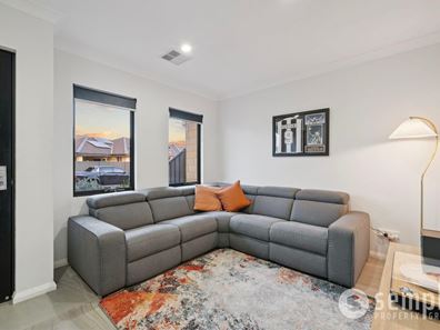 97 Wintergreen Crescent, Treeby WA 6164
