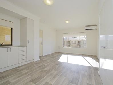 7/11 Redcliffe Street, East Cannington WA 6107