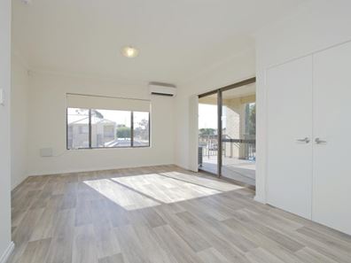 7/11 Redcliffe Street, East Cannington WA 6107