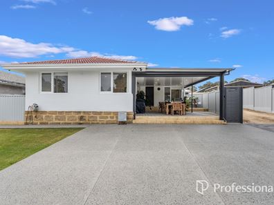 55A Nanovich Avenue, Girrawheen WA 6064