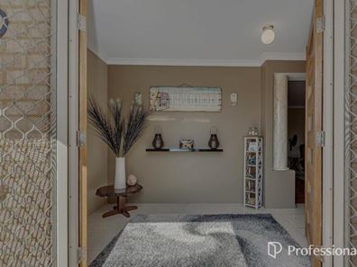 86 Lagoon Drive, Yanchep WA 6035