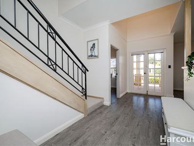 17 Merrang Circuit, Carramar WA 6031