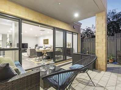 127C Wilmington Crescent, Balga WA 6061