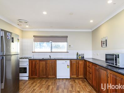 24 Brumby Place, Armadale WA 6112