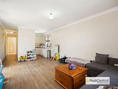 22/208 Burslem Drive, Maddington WA 6109
