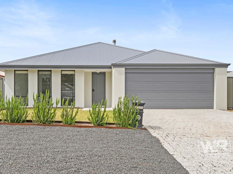 11 Doyle Way, Bayonet Head WA 6330