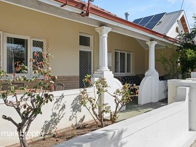 27 Howard Street, Fremantle WA 6160