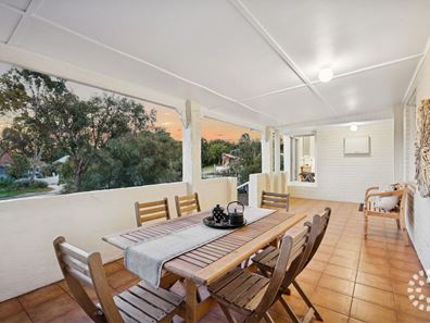 54 Collick Street, Hilton WA 6163