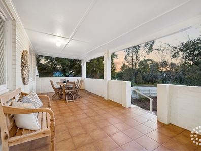 54 Collick Street, Hilton WA 6163
