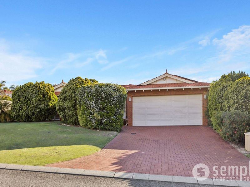 15 Brandwood Gardens, Leeming