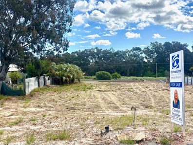 49 South Western Highway, Waroona WA 6215