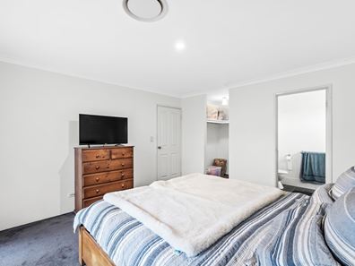 36 Wexcombe Way, Aveley WA 6069