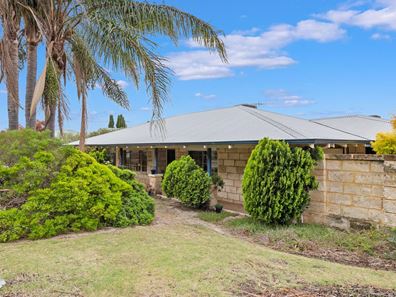 22B Josephine Way, Alexander Heights WA 6064