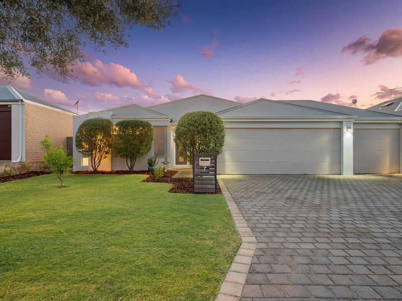 7 Jefferson Way, Piara Waters WA 6112
