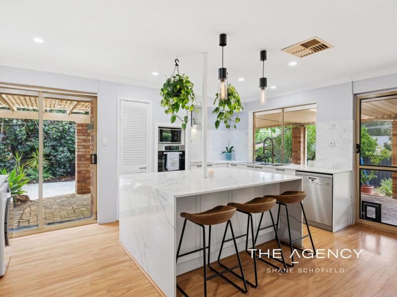 14 Pyrmont Place, Greenmount WA 6056