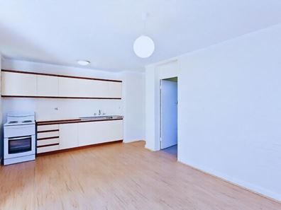 4/159 Fairway, Crawley WA 6009