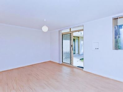 4/159 Fairway, Crawley WA 6009