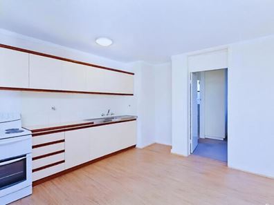 4/159 Fairway, Crawley WA 6009