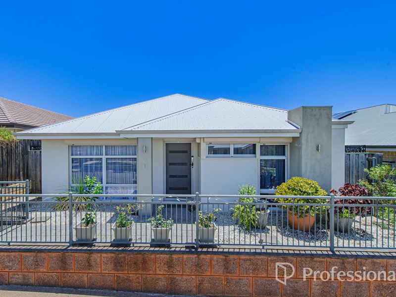 10 Ranfurly Approach, Ellenbrook WA 6069