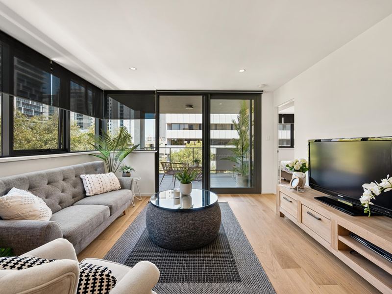 62/208 Adelaide Terrace, Perth