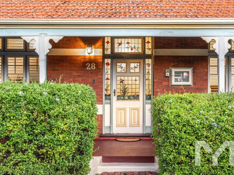 28 Irwin Street, East Fremantle WA 6158