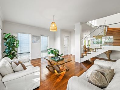 8 Bruce Street, North Fremantle WA 6159