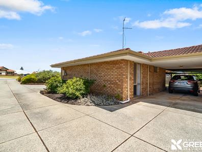 1/7 Galleon  Close, Halls Head WA 6210