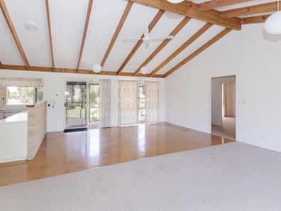 40 Callan Way, Hillside WA 6312