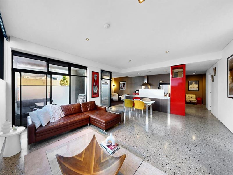 30/918 Hay Street, Perth