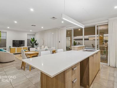 13 Bulwark Avenue, Alkimos WA 6038