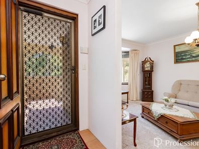 5 Larissa Road, Willetton WA 6155