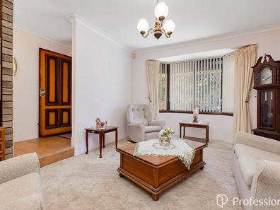 5 Larissa Road, Willetton WA 6155