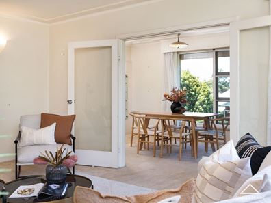 2/30 Queenslea Drive, Claremont WA 6010
