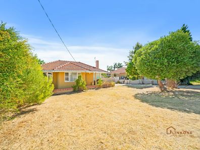 3 Sulphur Road, Orelia WA 6167