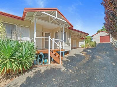10 Barrett Heights, Denmark WA 6333